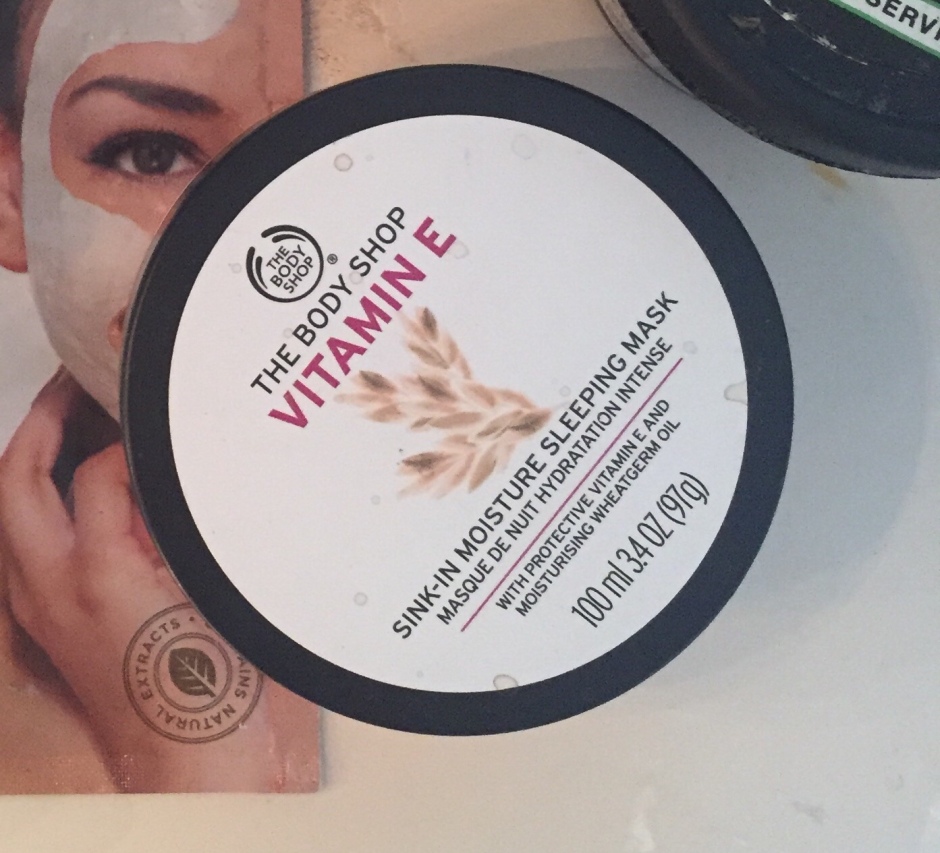 Review Vitamin E Sink In Moisture Sleeping Mask